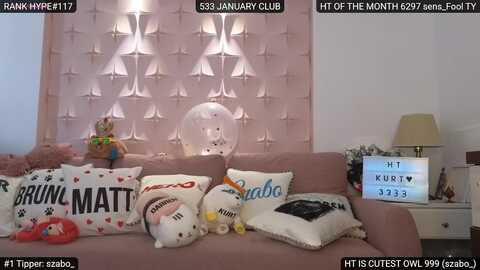 sensationowl_ @ myfreecams on 20240203