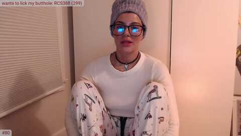 akewyear @ myfreecams on 20240204