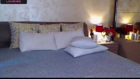 busty_cristal @ myfreecams on 20240204