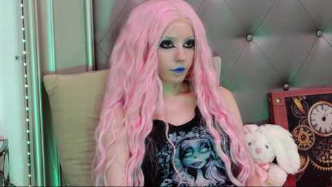 freyagold @ myfreecams on 20240204