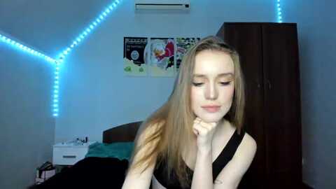 isabellrrose @ myfreecams on 20240204