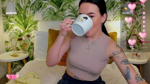 loreinx @ myfreecams on 20240204