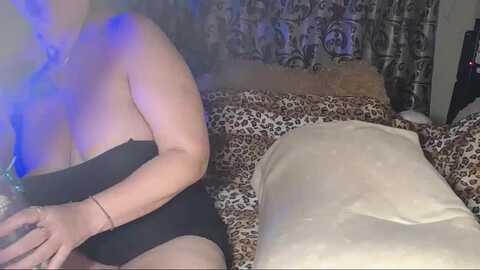 sexyladyfox_ @ myfreecams on 20240204