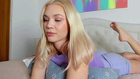 sophseptember @ myfreecams on 20240204