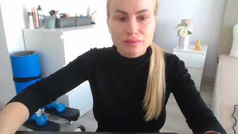 hrystina_ @ myfreecams on 20240205