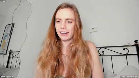 personage @ myfreecams on 20240205