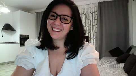 silkywoman @ myfreecams on 20240205