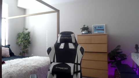 alexis_anne