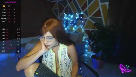 clarita_cox @ myfreecams on 20240206