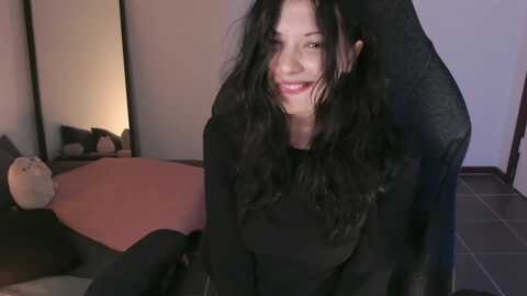 crestine @ myfreecams on 20240206