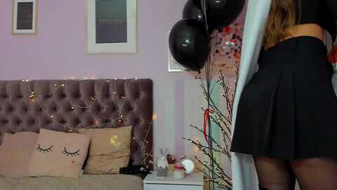 evalaniss @ myfreecams on 20240206