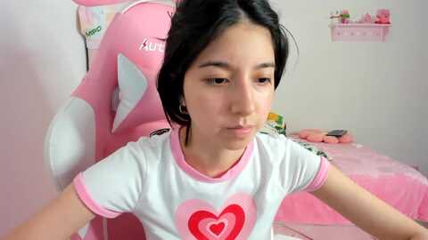 cherrycute666 @ myfreecams on 20240207