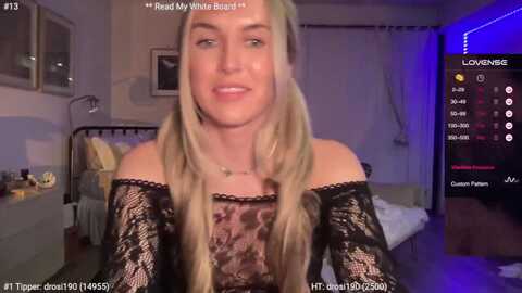 cutiepiekayla @ myfreecams on 20240207