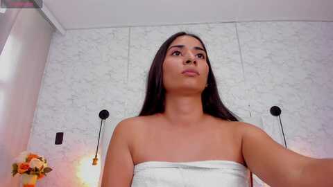 hanna_milano @ myfreecams on 20240207