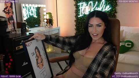 itskylieeh @ myfreecams on 20240207