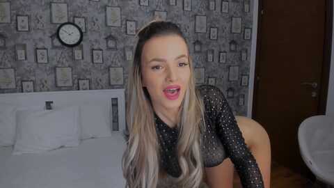 anneexx @ myfreecams on 20240208