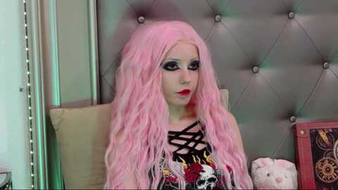 freyagold @ myfreecams on 20240208