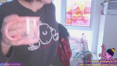 hairysafaeri @ myfreecams on 20240208