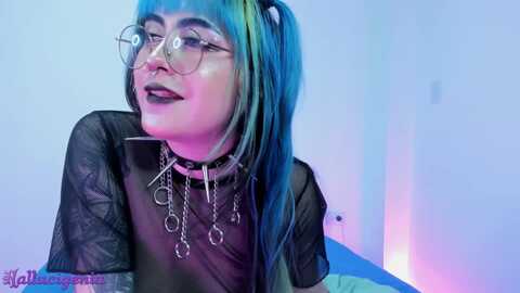 hallucigenia1 @ myfreecams on 20240208