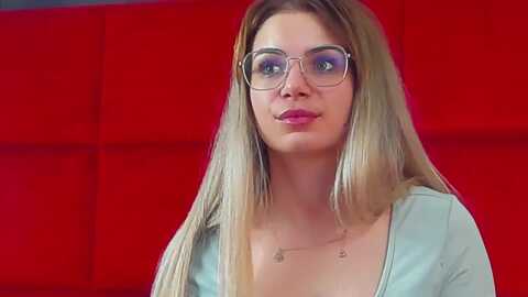 irisbella @ myfreecams on 20240208