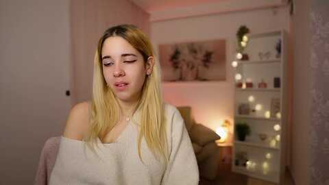 katie_kush18 @ myfreecams on 20240208