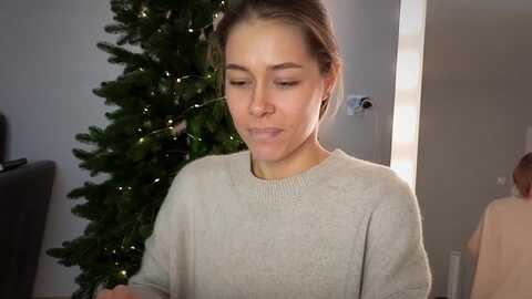 keepspark @ myfreecams on 20240208