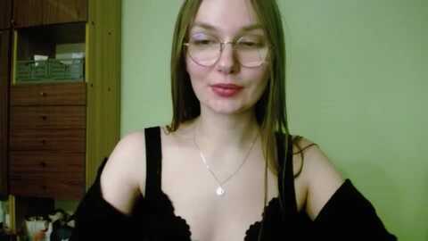 perfectelly @ myfreecams on 20240208