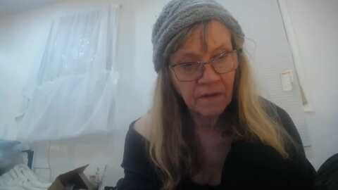 trisharra @ myfreecams on 20240208