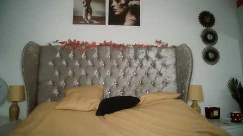 vicsecret @ myfreecams on 20240208