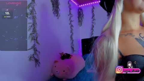 arya_line @ myfreecams on 20240209