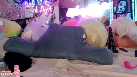 riley_cyriis @ myfreecams on 20240209