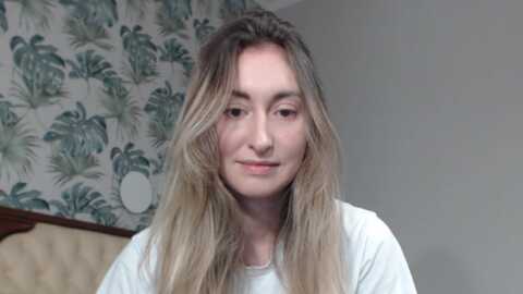 veronica_4u @ myfreecams on 20240209