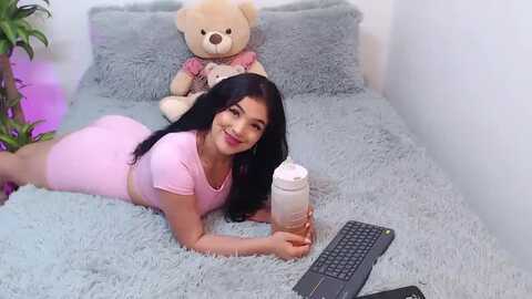 victoriaosman @ myfreecams on 20240209
