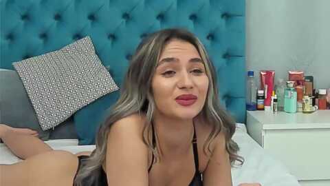 anniaann @ myfreecams on 20240210