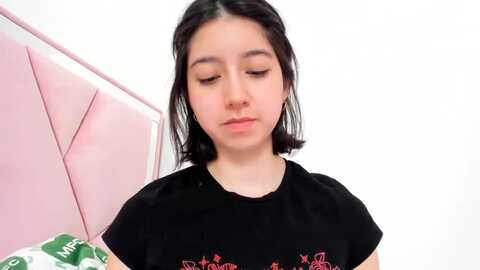 cherrycute666 @ myfreecams on 20240210