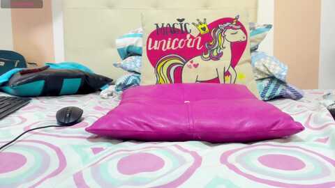 hilarymoon @ myfreecams on 20240210