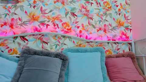 sofigrace @ myfreecams on 20240210