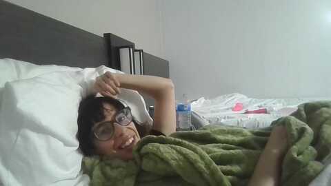 aspen_white @ myfreecams on 20240211