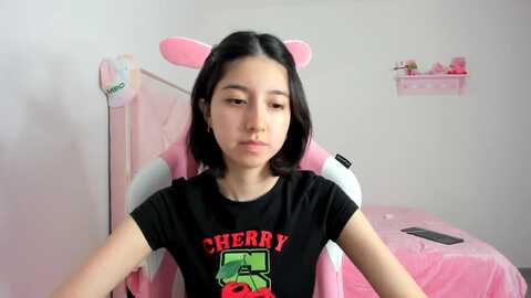 cherrycute666 @ myfreecams on 20240211