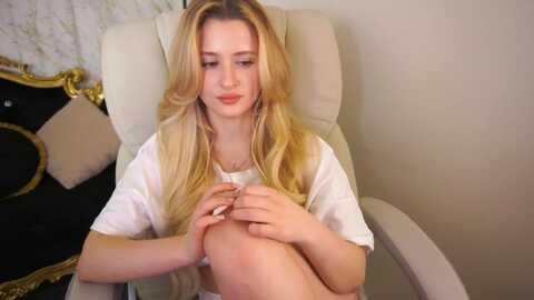 petitelexy @ myfreecams on 20240211