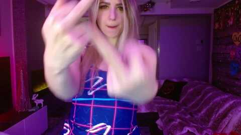 serafina @ myfreecams on 20240211