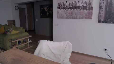 iamonline @ myfreecams on 20240212