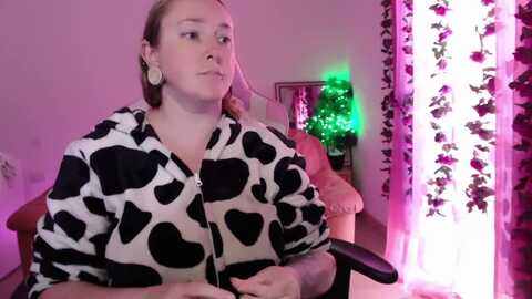 kissica @ myfreecams on 20240212