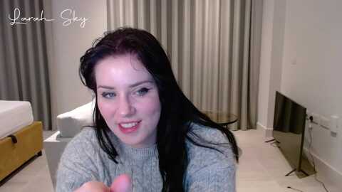 larah_sky