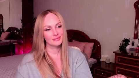 libby_nora @ myfreecams on 20240212