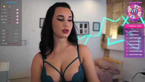 liya__silver_ @ myfreecams on 20240212