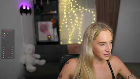 nicoletteshea @ myfreecams on 20240212