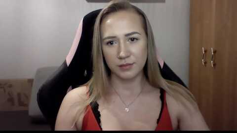 catrinlips @ myfreecams on 20240213
