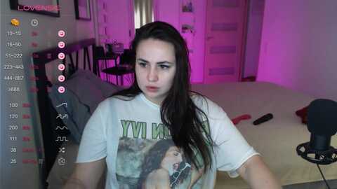 marymoore777 @ myfreecams on 20240213