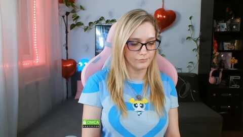 monicmoon18 @ myfreecams on 20240213